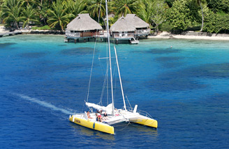 Sail a catamaran on the lagoon
