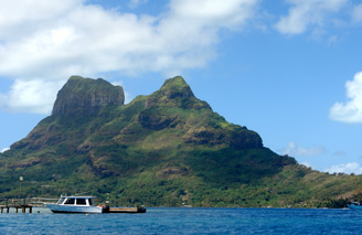The volcanic peaks of Bora Bora
